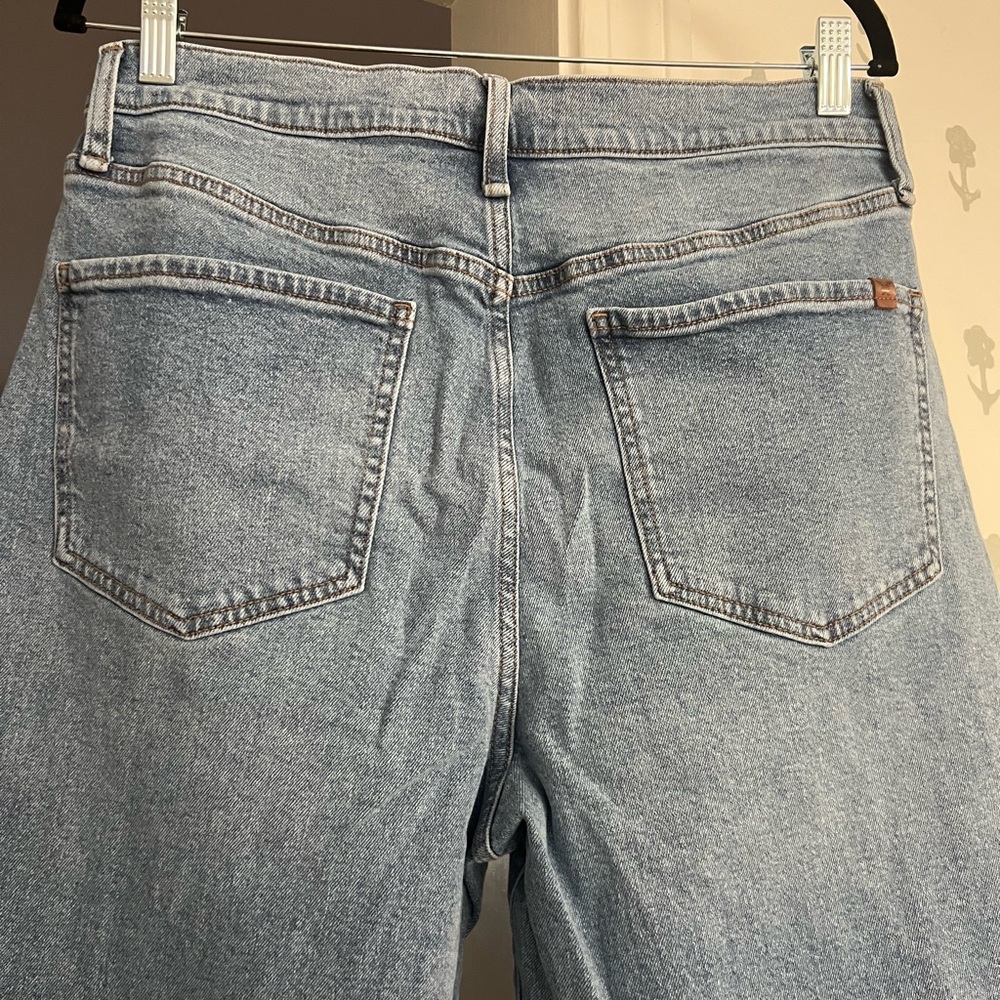Jessica Simpson Myrtle barrel leg jeans - Picture 7 of 8